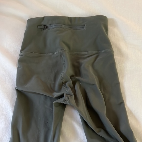 Green Lululemon high waisted leggings with zipper back pocket - Picture 6 of 6